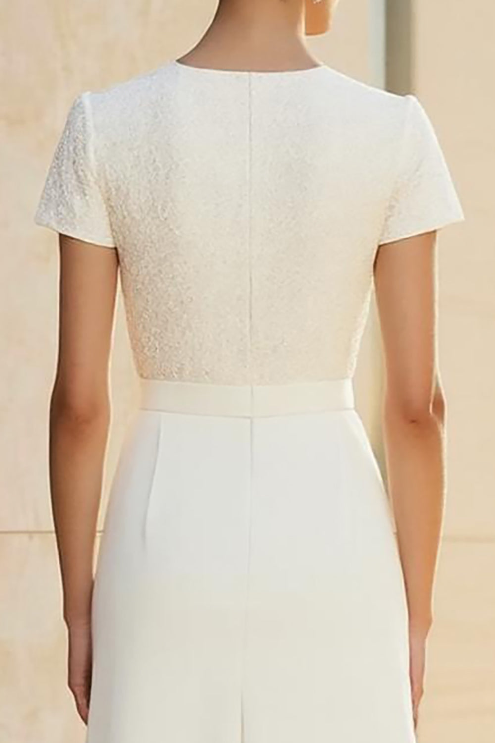 White Jacquard Round Neck Midi Formal Dress with Short Sleeves - Image 4