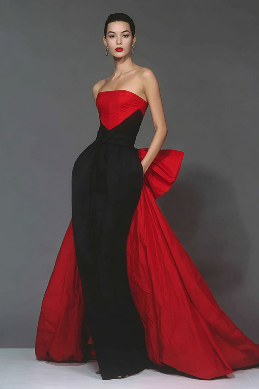 Strapless Black and Red Sheath Maxi Evening Dress With Bow Train
